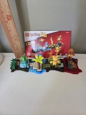 Mega Construx Pokémon Kanto Region Team Playset - Multicolor